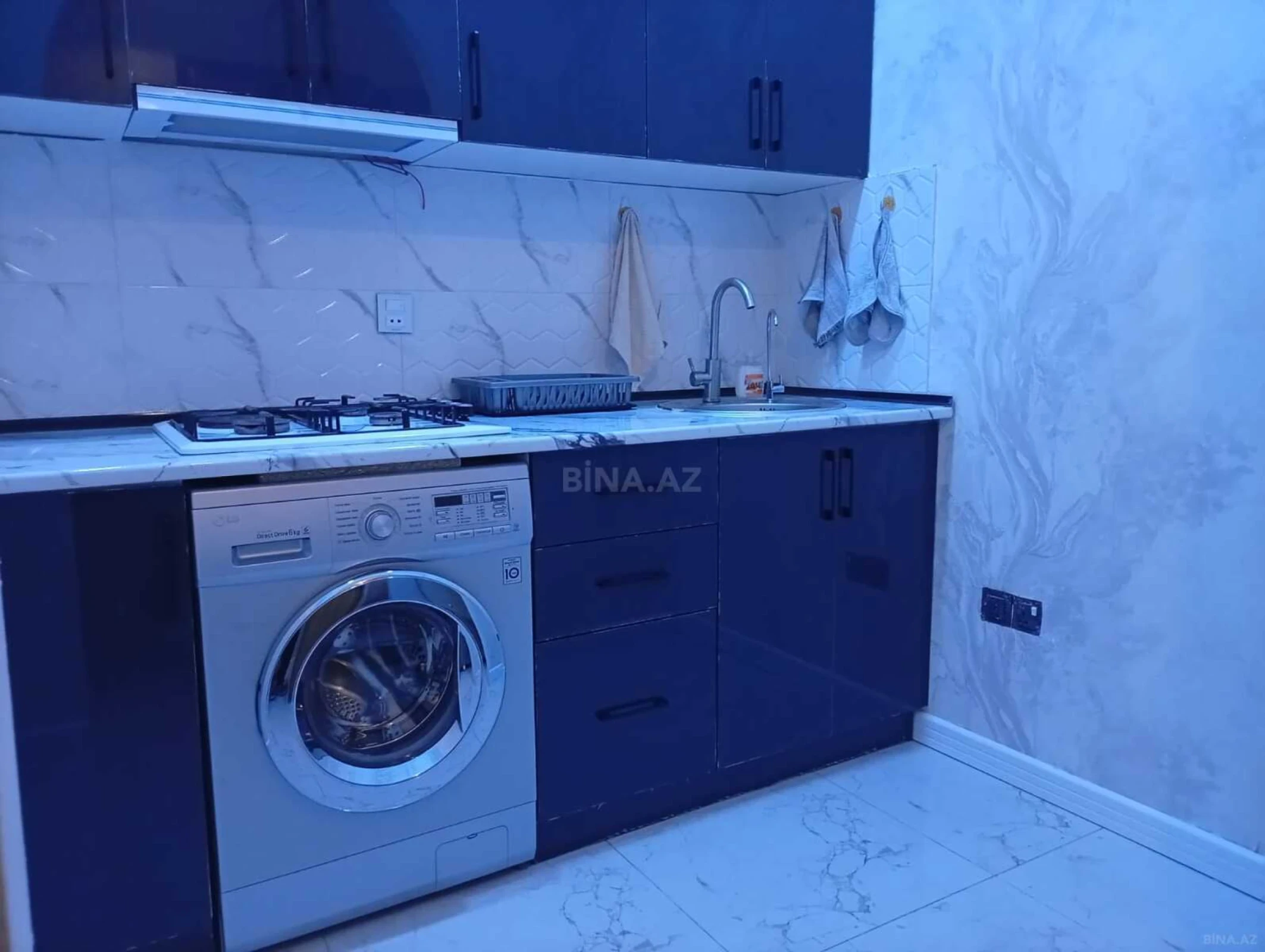 Satılır 2 otaqlı mənzil 65 m²
