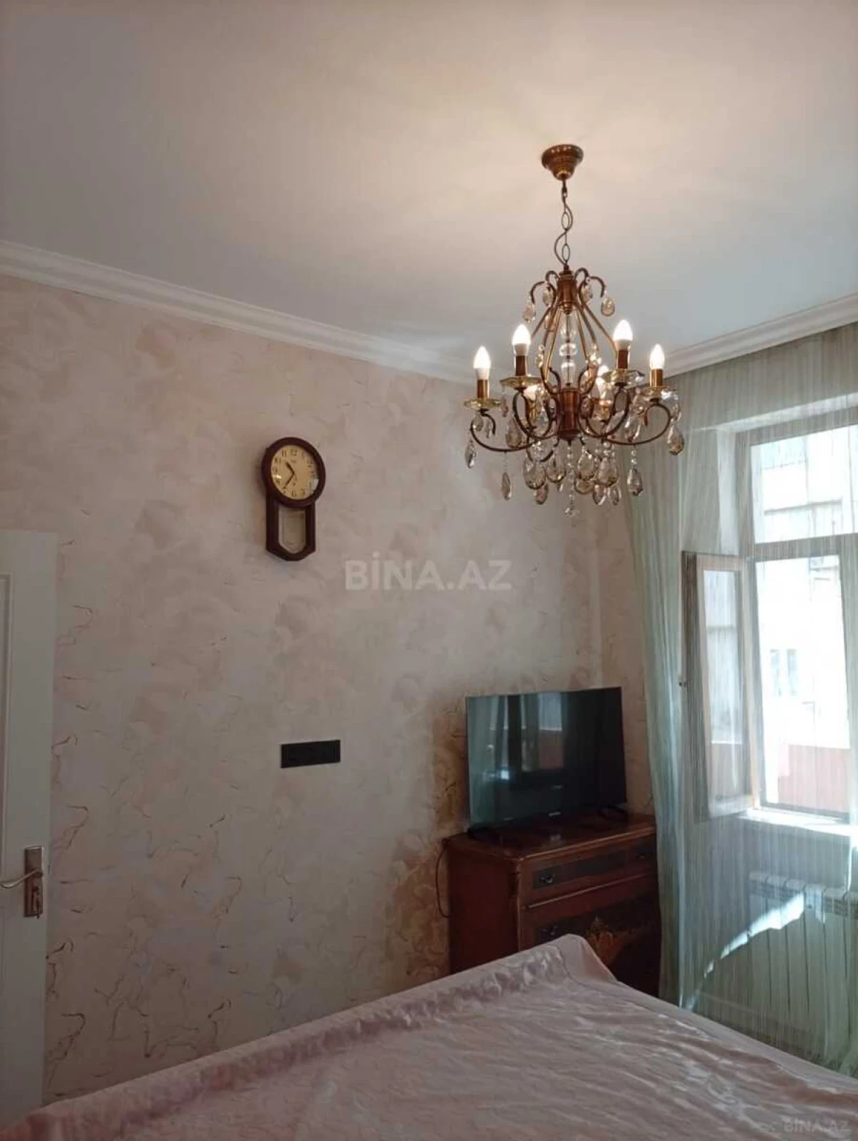 Satılır 2 otaqlı mənzil 65 m²