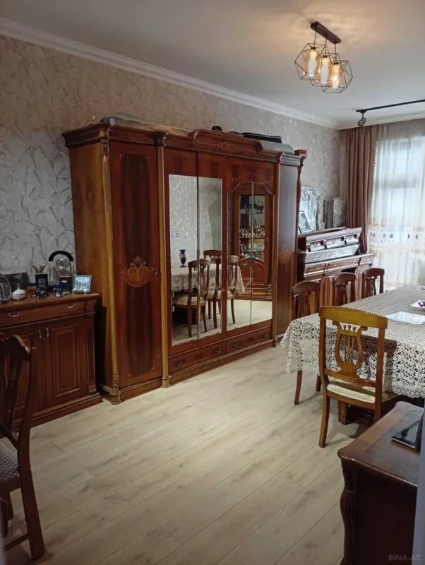 Satılır 2 otaqlı mənzil 65 m²