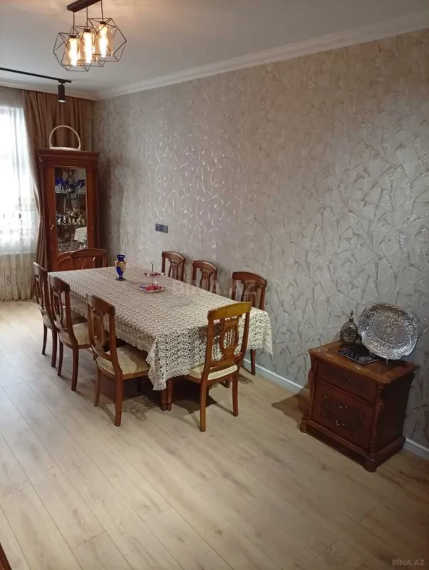 Satılır 2 otaqlı mənzil 65 m²