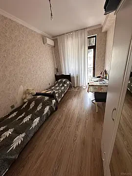 Kirayə verilir 1 otaqlı mənzil 45 m²