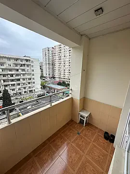 Satılır 2 otaqlı mənzil 82 m²