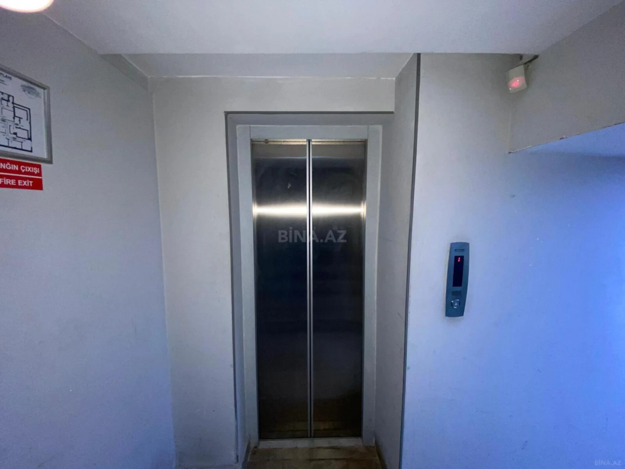 Kirayə verilir 20 otaqlı ofis 1250 m²