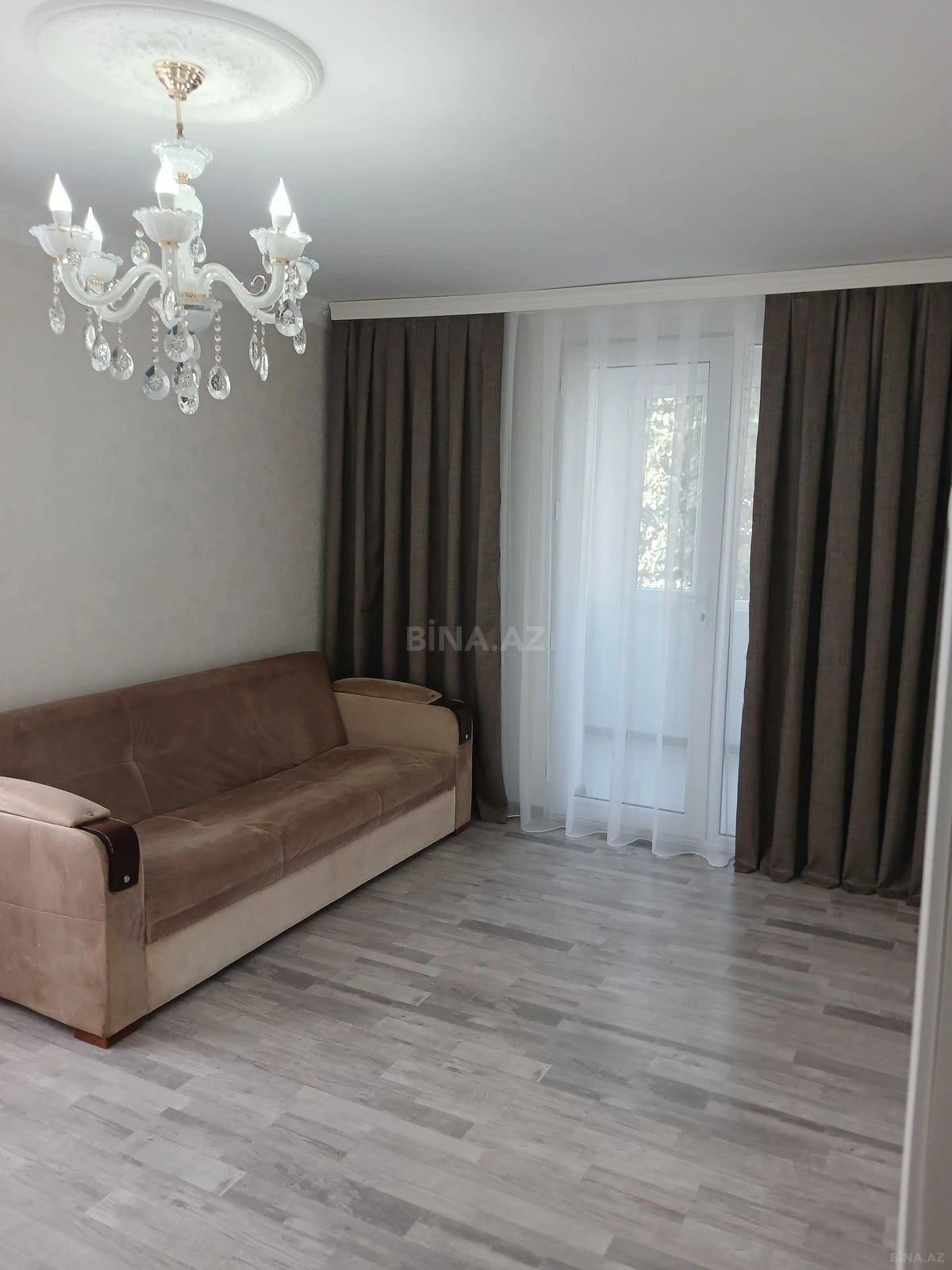 Satılır 2 otaqlı mənzil 36.5 m²