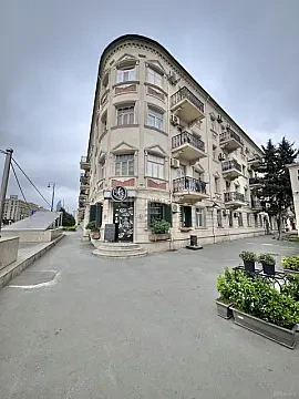 Satılır 3 otaqlı mənzil 60 m² — Bakı, Nərimanov 3 otaq 60.00 m²