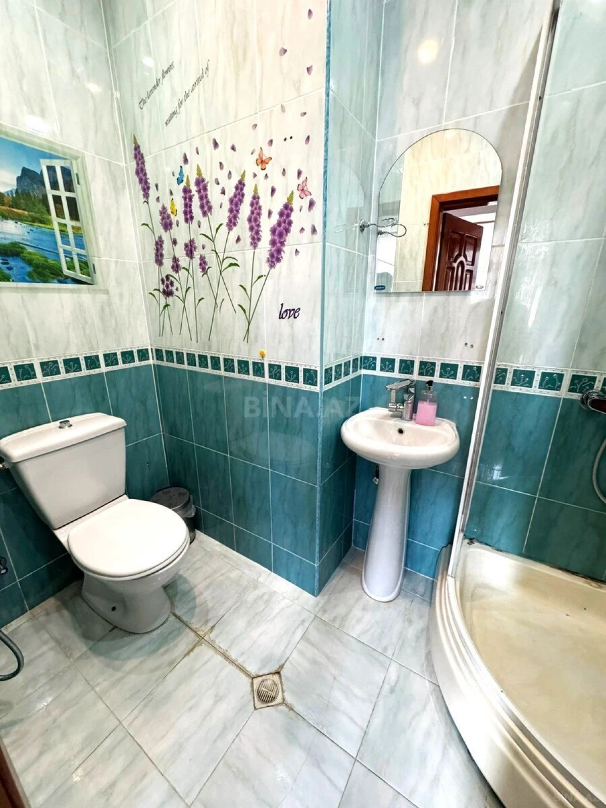 Kirayə verilir 3 otaqlı mənzil 130 m²