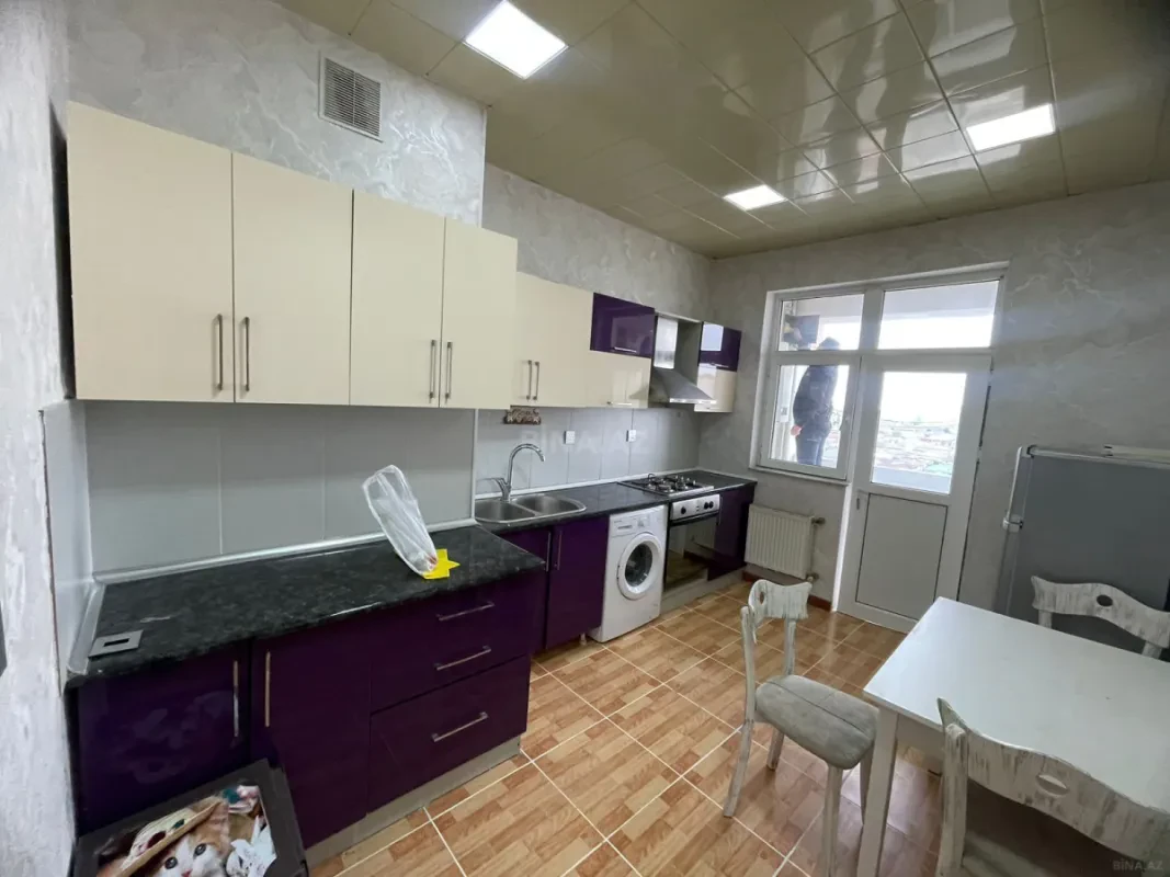 Kirayə verilir 3 otaqlı mənzil 125 m²
