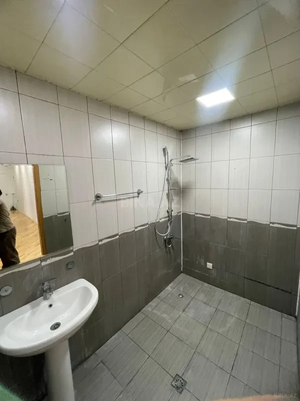 Kirayə verilir 3 otaqlı mənzil 125 m²
