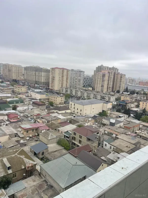 Kirayə verilir 3 otaqlı mənzil 125 m²