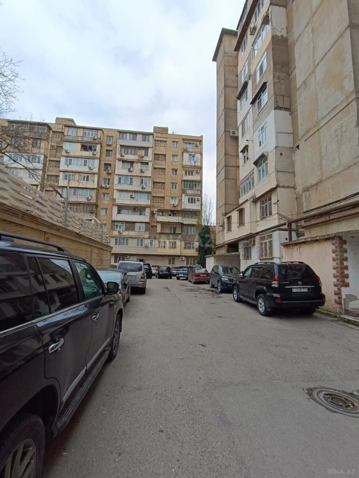 Satılır 3 otaqlı mənzil 72 m²