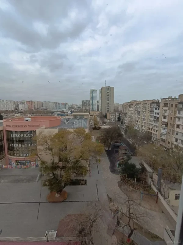 Satılır 3 otaqlı mənzil 72 m²