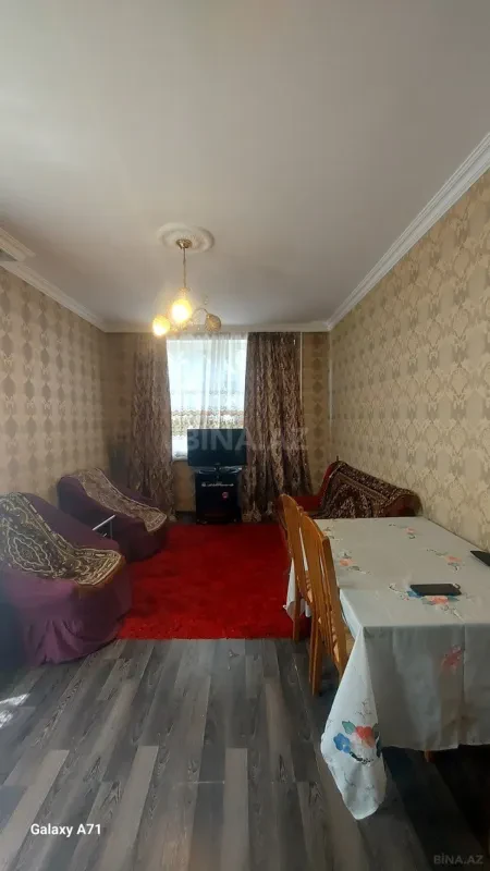 Kirayə verilir 2 otaqlı mənzil 60 m²