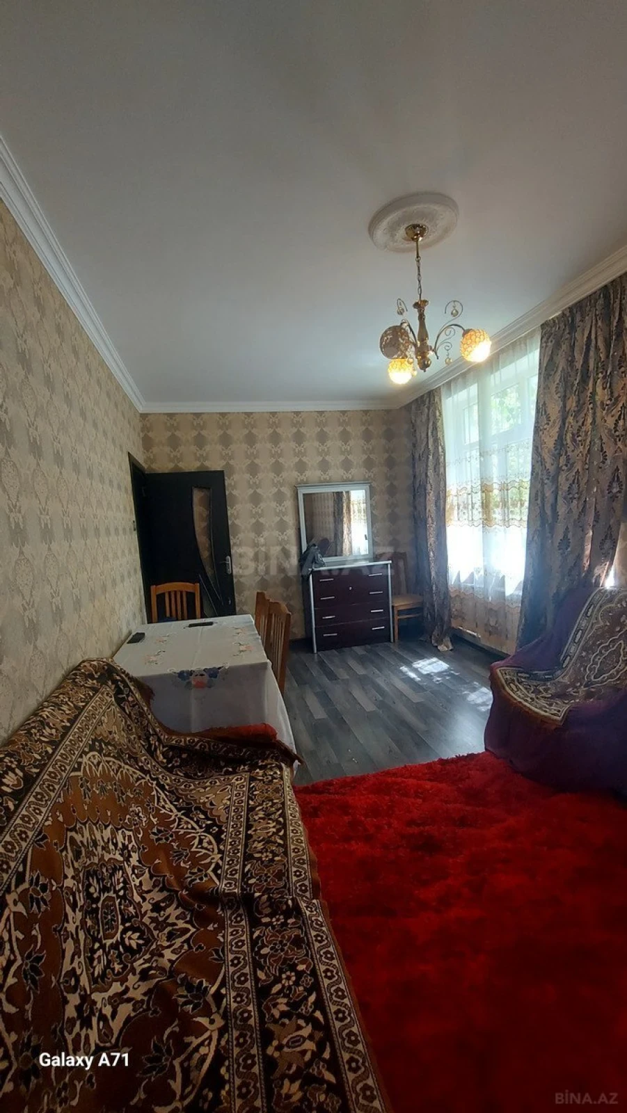 Kirayə verilir 2 otaqlı mənzil 60 m²