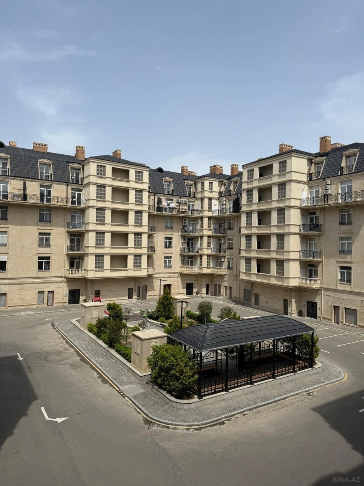Kirayə verilir 5 otaqlı ofis 210 m²