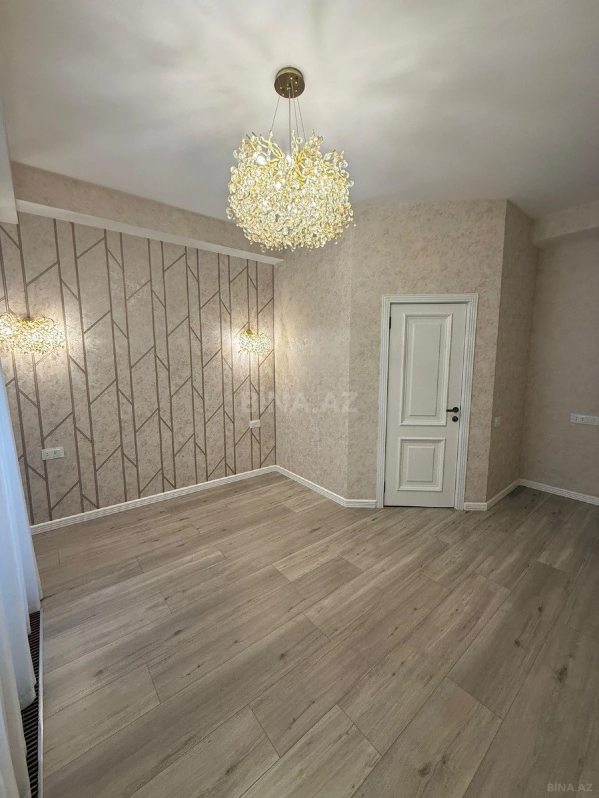 Kirayə verilir 5 otaqlı ofis 210 m²