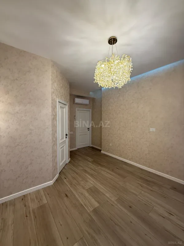 Kirayə verilir 5 otaqlı ofis 210 m²