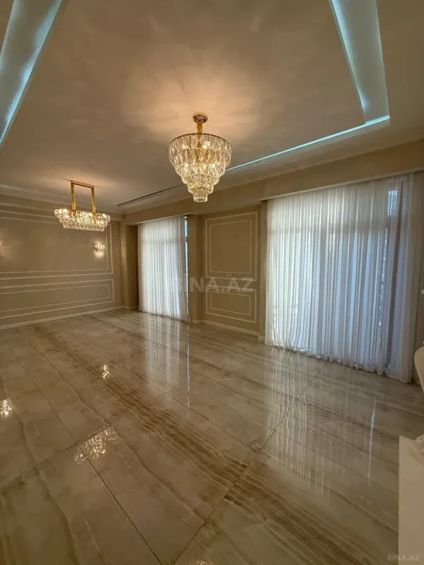 Kirayə verilir 5 otaqlı ofis 210 m²