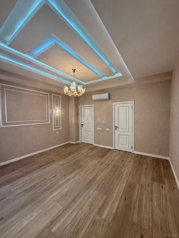 Kirayə verilir 5 otaqlı ofis 210 m²