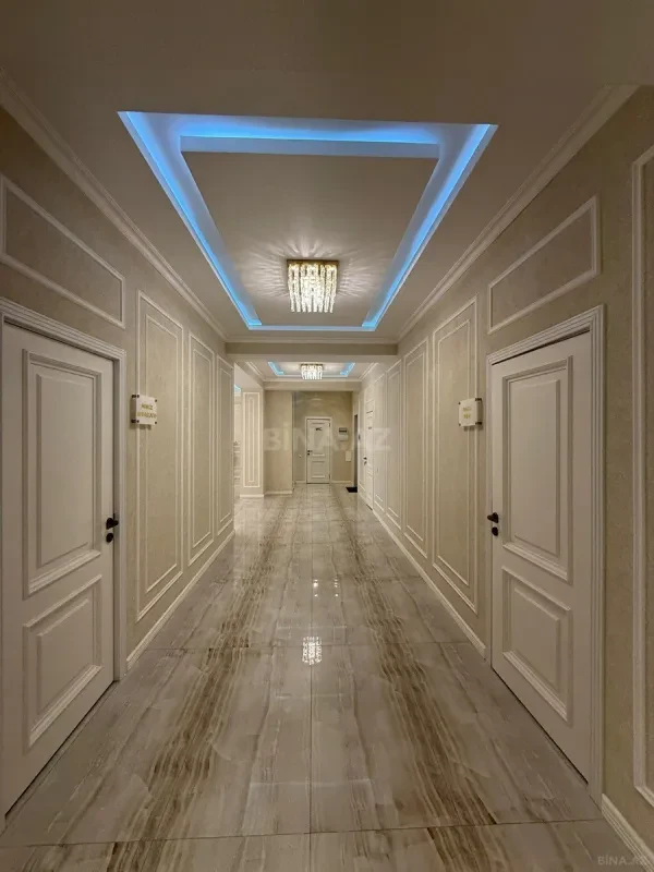 Kirayə verilir 5 otaqlı ofis 210 m²