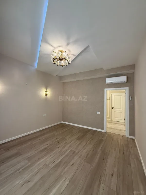 Kirayə verilir 5 otaqlı ofis 210 m²