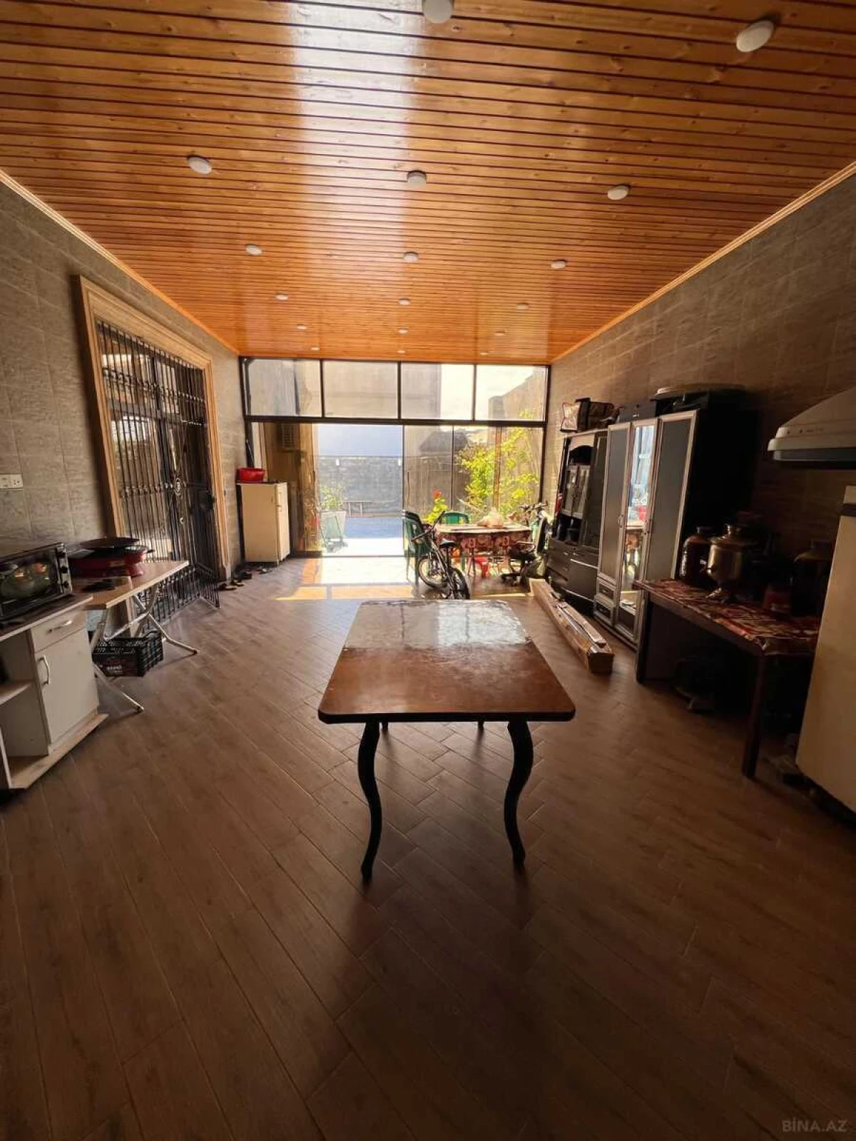 Satılır 7 otaqlı həyət evi 500 m²