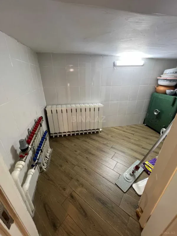 Satılır 7 otaqlı həyət evi 500 m²