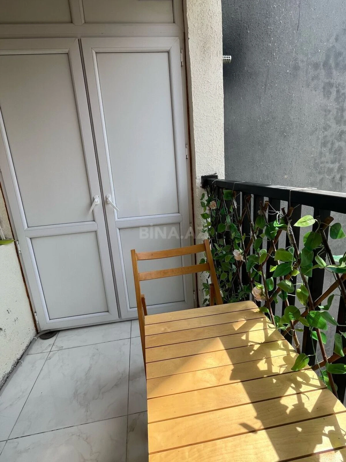 Satılır 3 otaqlı mənzil 110 m²