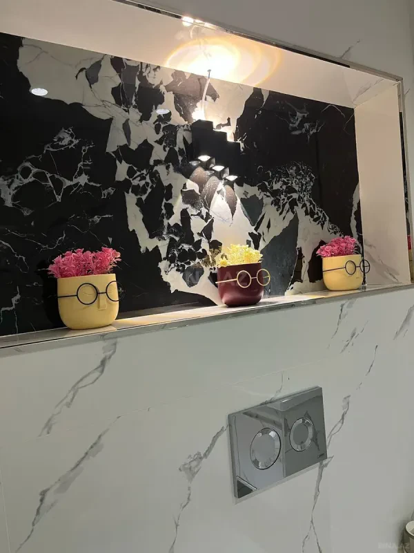 Satılır 3 otaqlı mənzil 110 m²