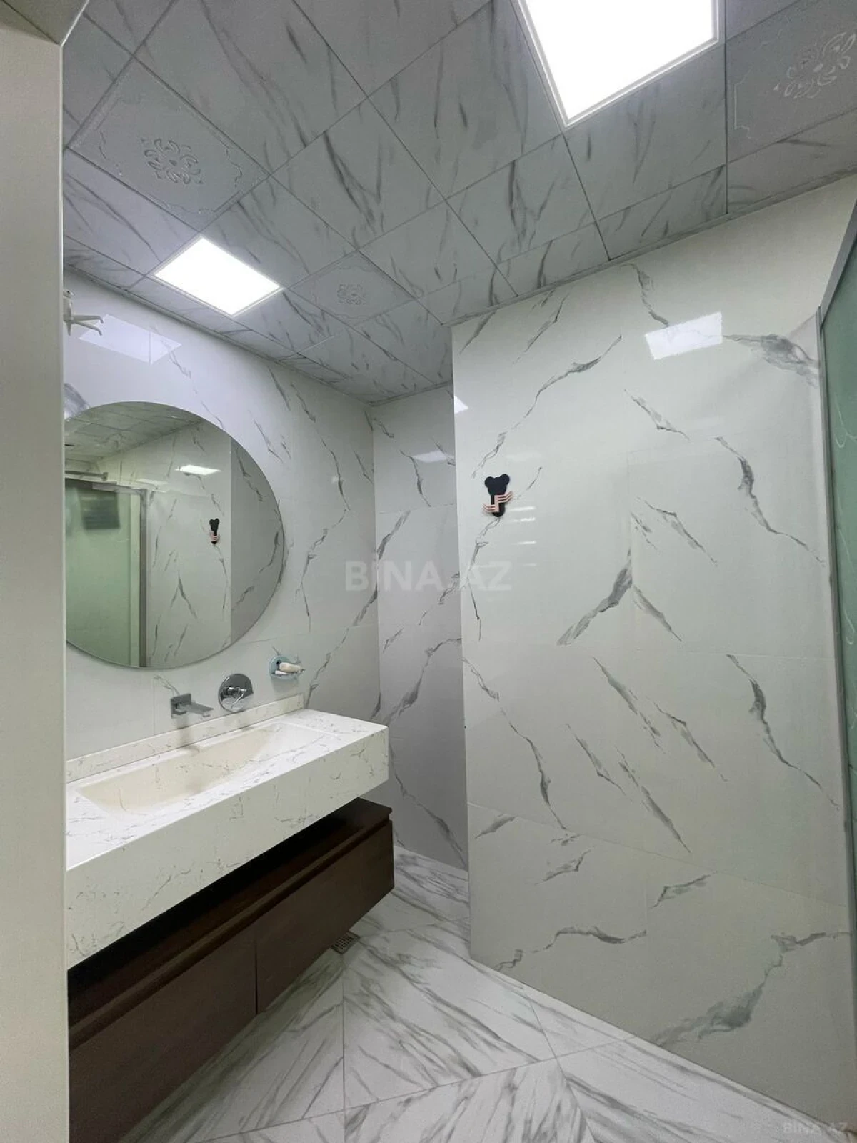 Satılır 3 otaqlı mənzil 110 m²