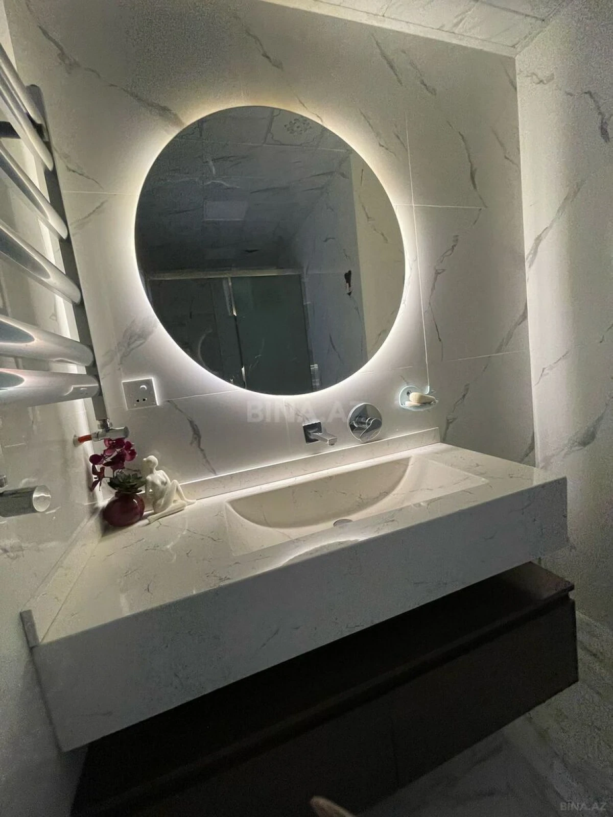 Satılır 3 otaqlı mənzil 110 m²