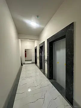 Satılır 3 otaqlı mənzil 133 m²