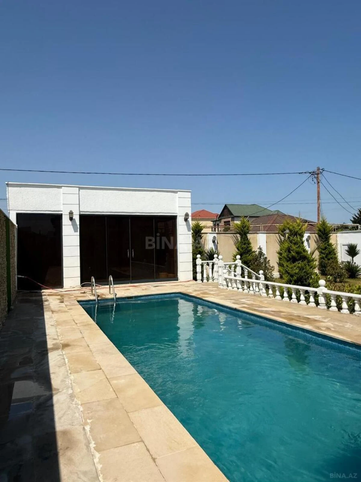 Satılır 4 otaqlı həyət evi 170 m²