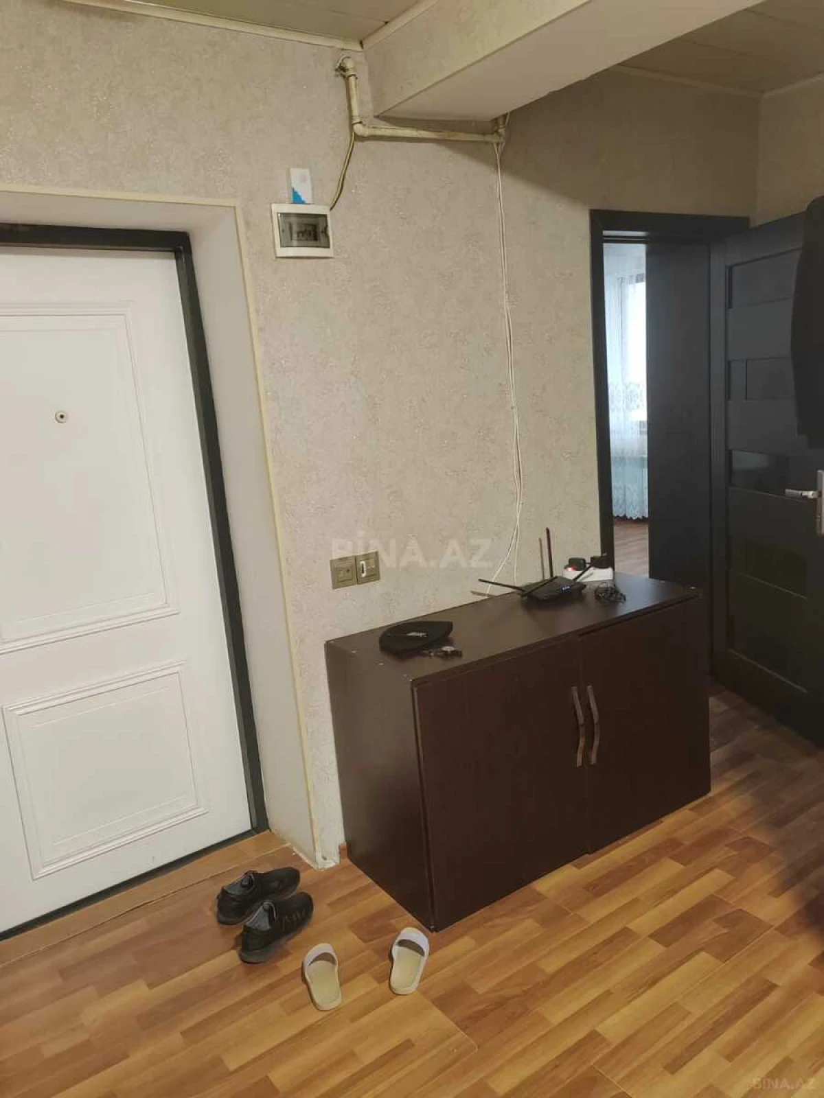 Satılır 4 otaqlı mənzil 91 m²