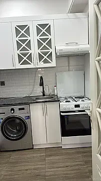 Kirayə verilir 3 otaqlı mənzil 100 m²