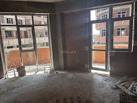 Satılır 2 otaqlı mənzil 100 m²