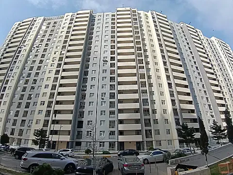 Satılır 4 otaqlı mənzil 135 m² — Bakı, Həzi Aslanov qəs. 4 otaq 135.00 m²