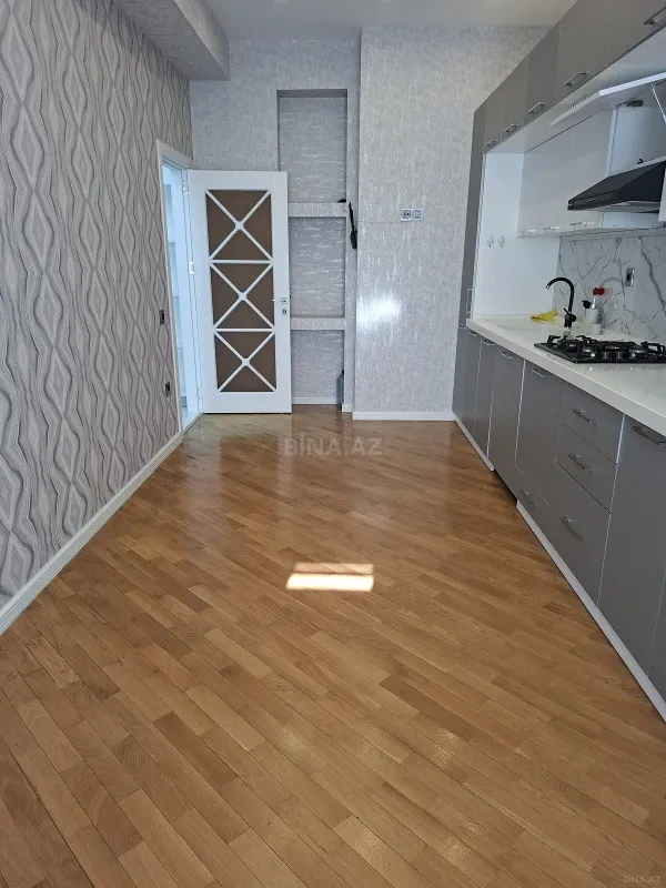 Satılır 3 otaqlı mənzil 100 m²