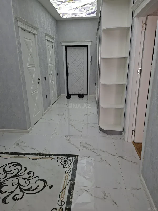 Satılır 3 otaqlı mənzil 100 m²