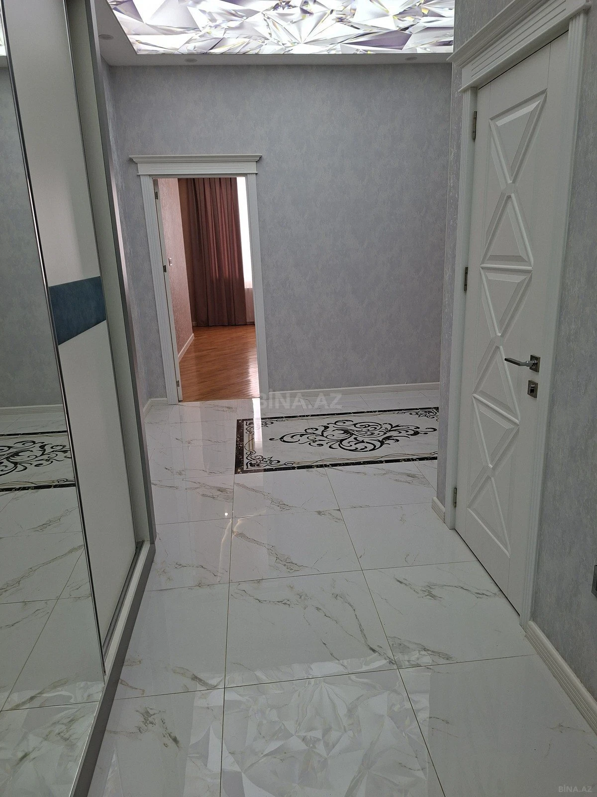 Satılır 3 otaqlı mənzil 100 m²