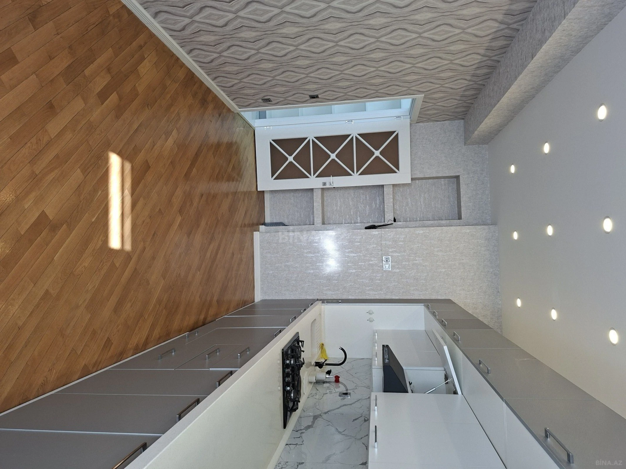 Satılır 3 otaqlı mənzil 100 m²