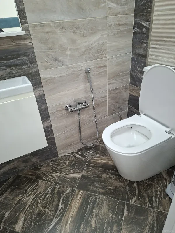 Satılır 3 otaqlı mənzil 100 m²