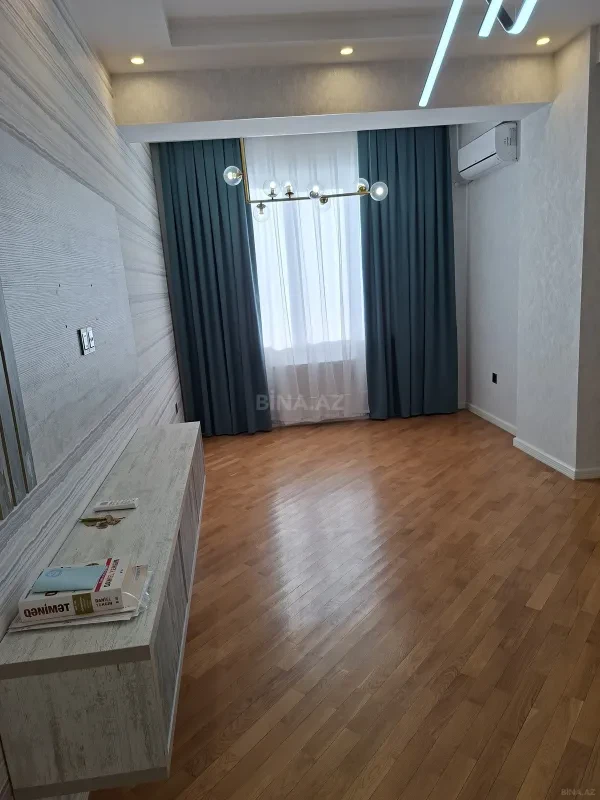 Satılır 3 otaqlı mənzil 100 m²