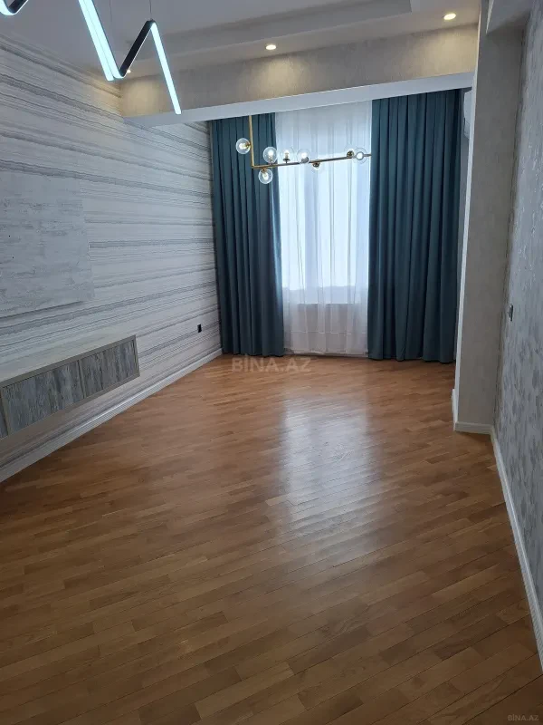 Satılır 3 otaqlı mənzil 100 m²