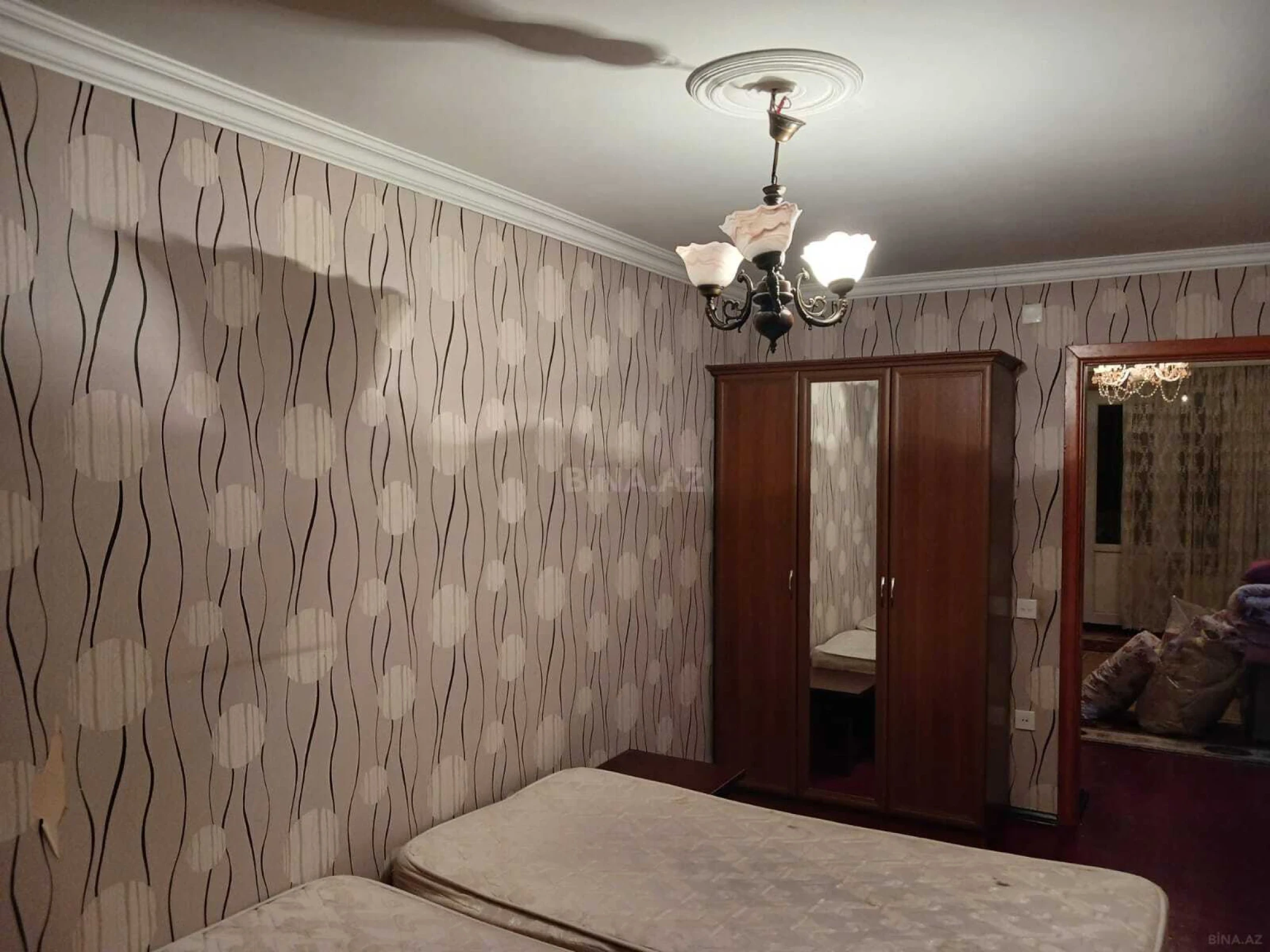 Kirayə verilir 2 otaqlı mənzil 60 m²