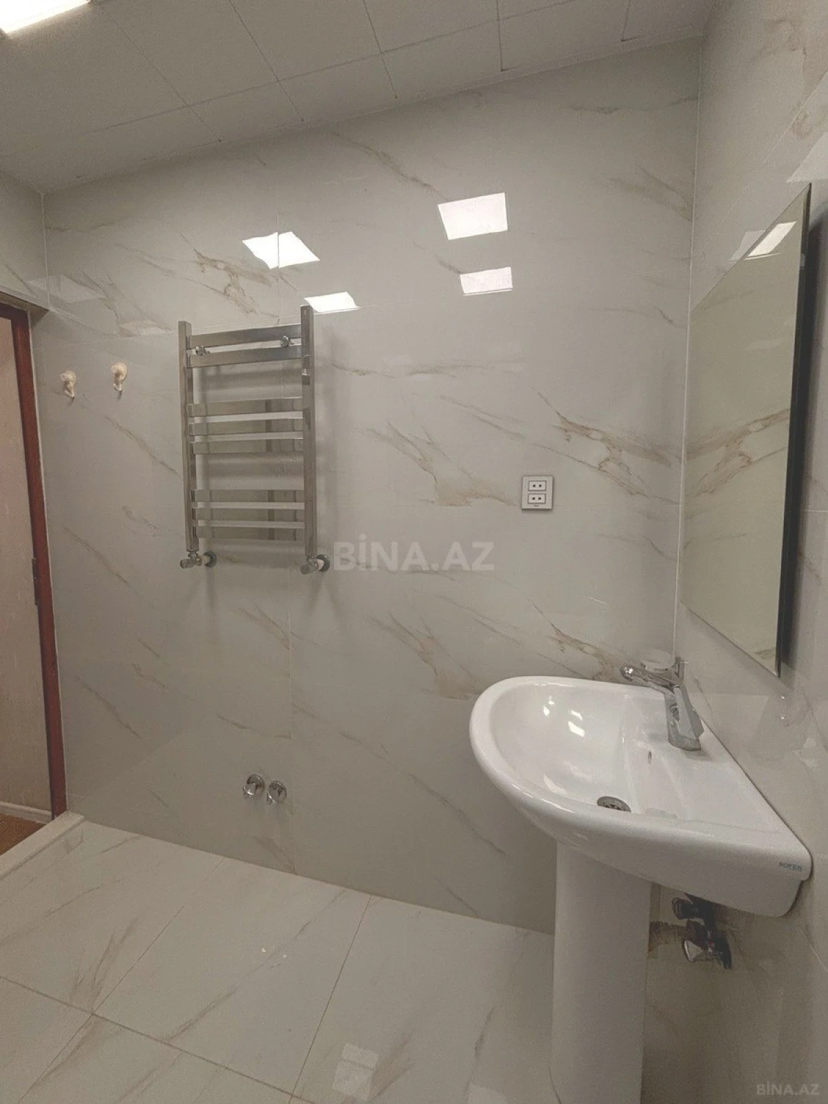 Satılır 2 otaqlı mənzil 40 m²
