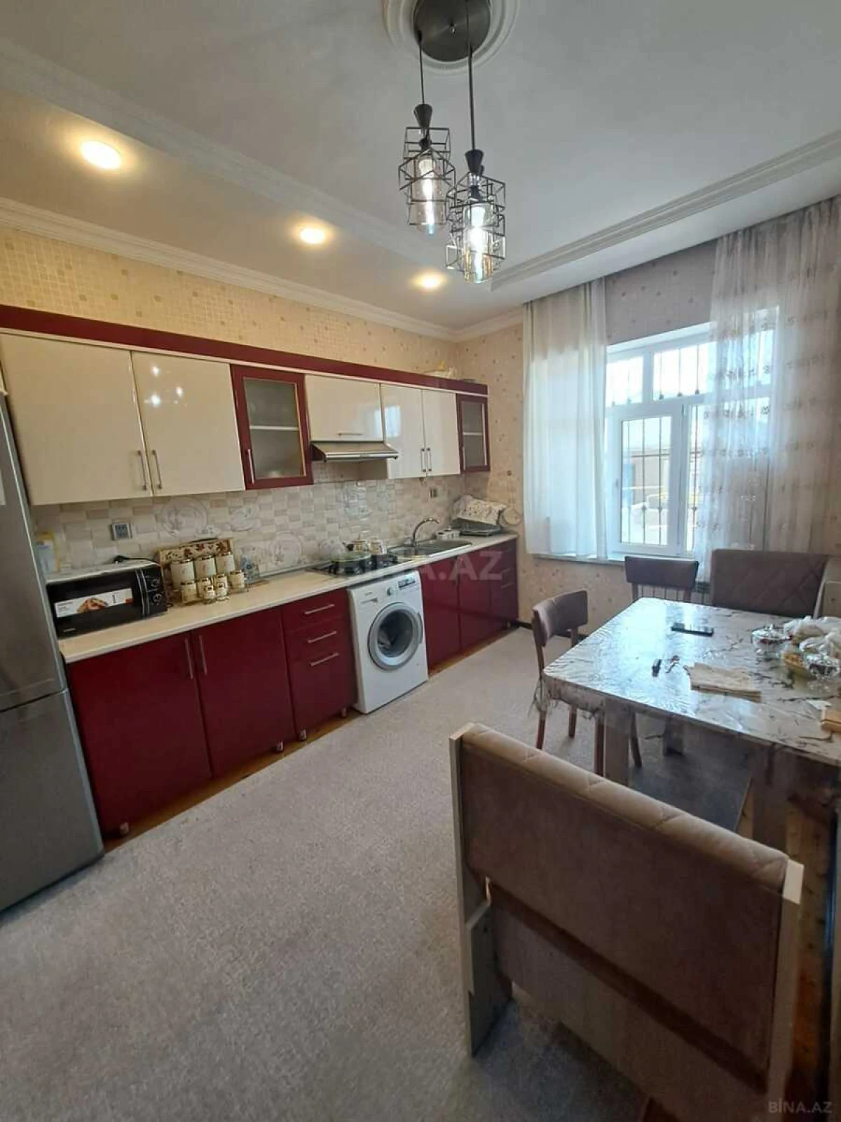 Satılır 4 otaqlı həyət evi 185 m²