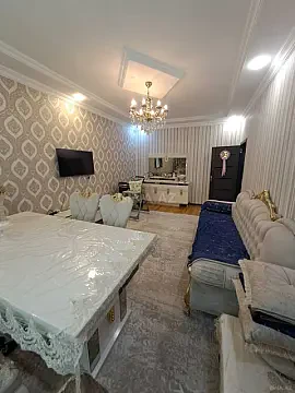 Satılır 4 otaqlı həyət evi 185 m²