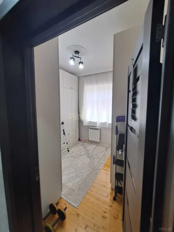 Satılır 4 otaqlı həyət evi 185 m²