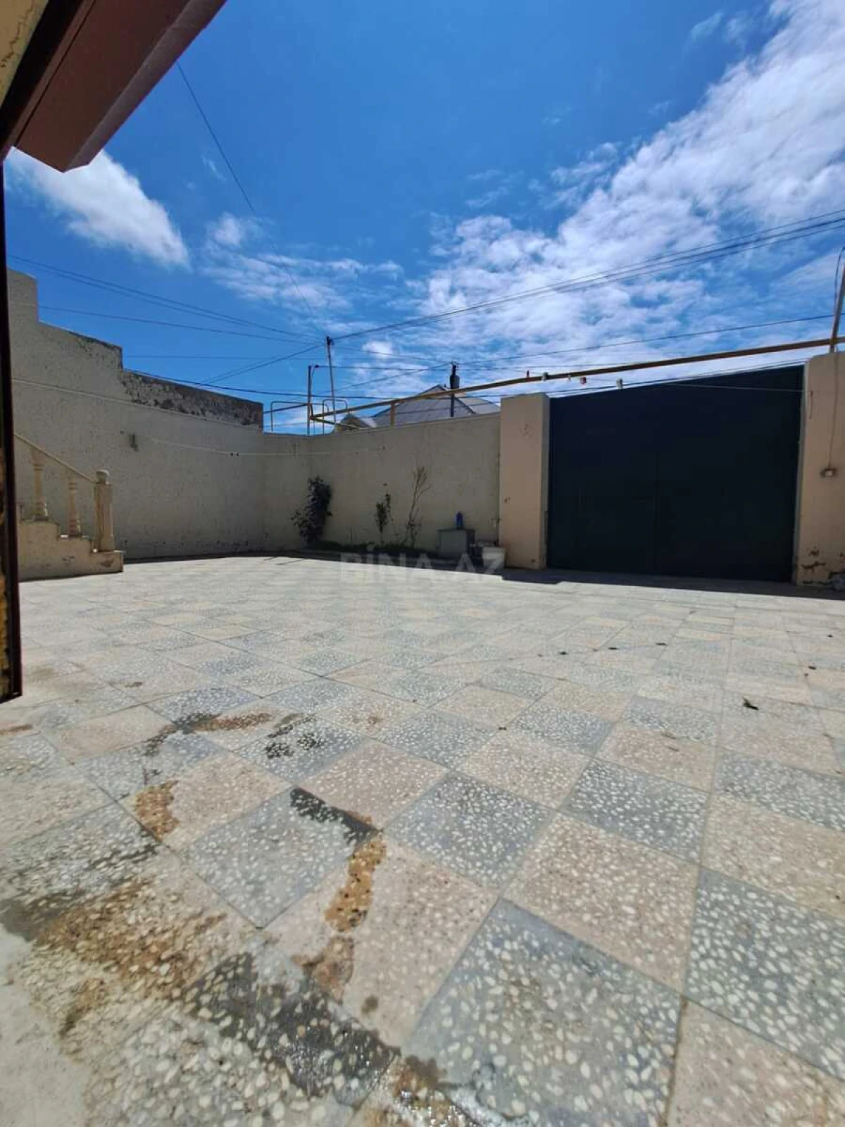 Satılır 4 otaqlı həyət evi 185 m²