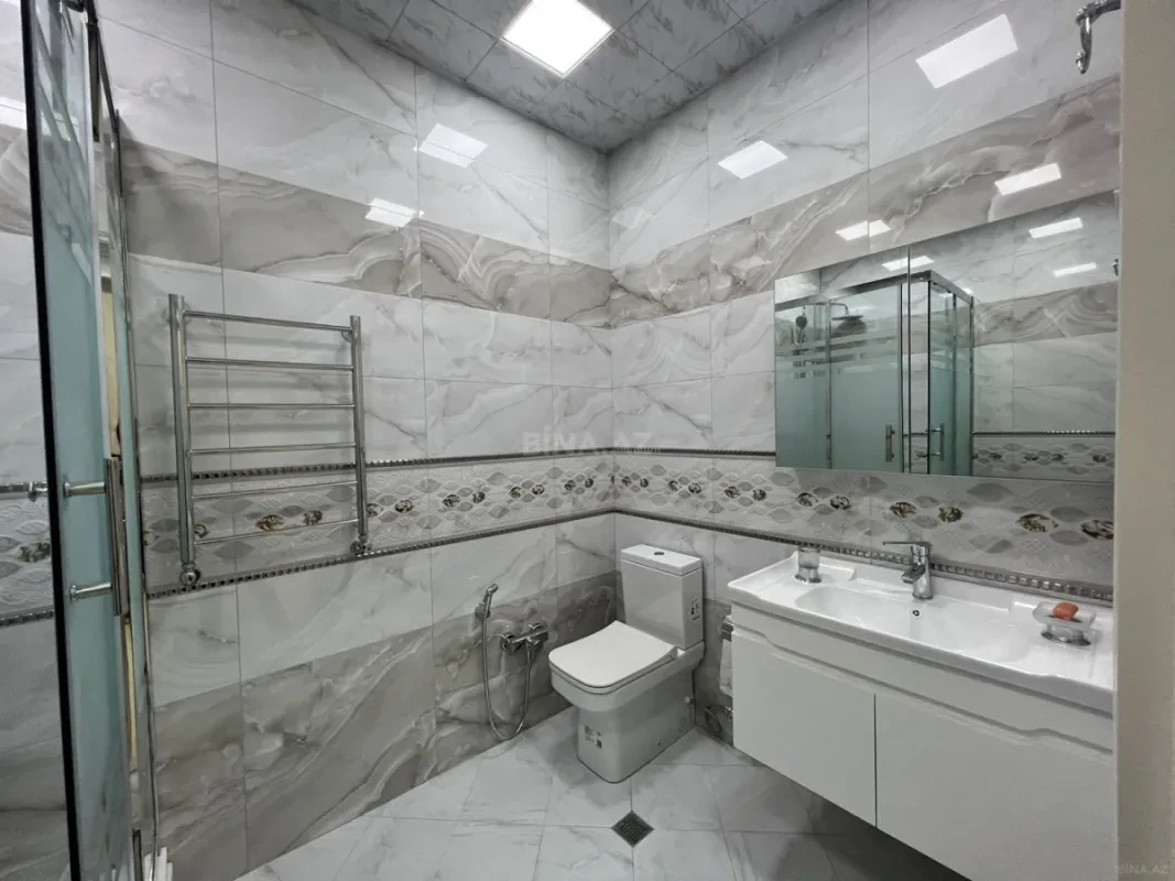 Kirayə verilir 2 otaqlı mənzil 65 m²